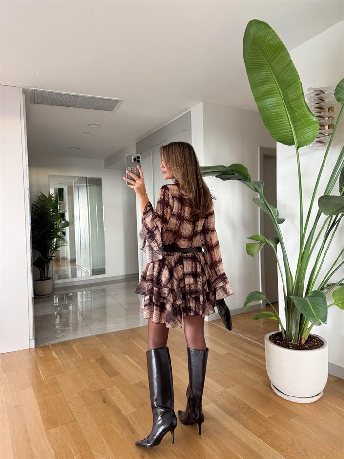 Kareli Şifon Elbise 