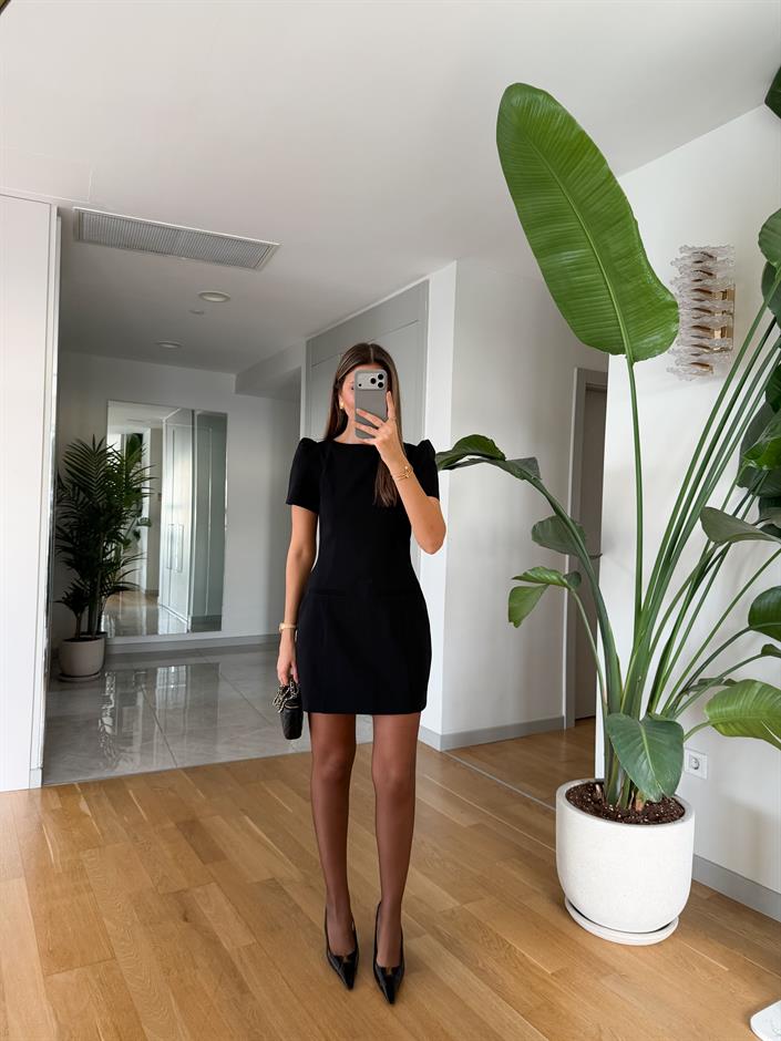 Karpuz Kol Süs Cepli Elbise - Siyah