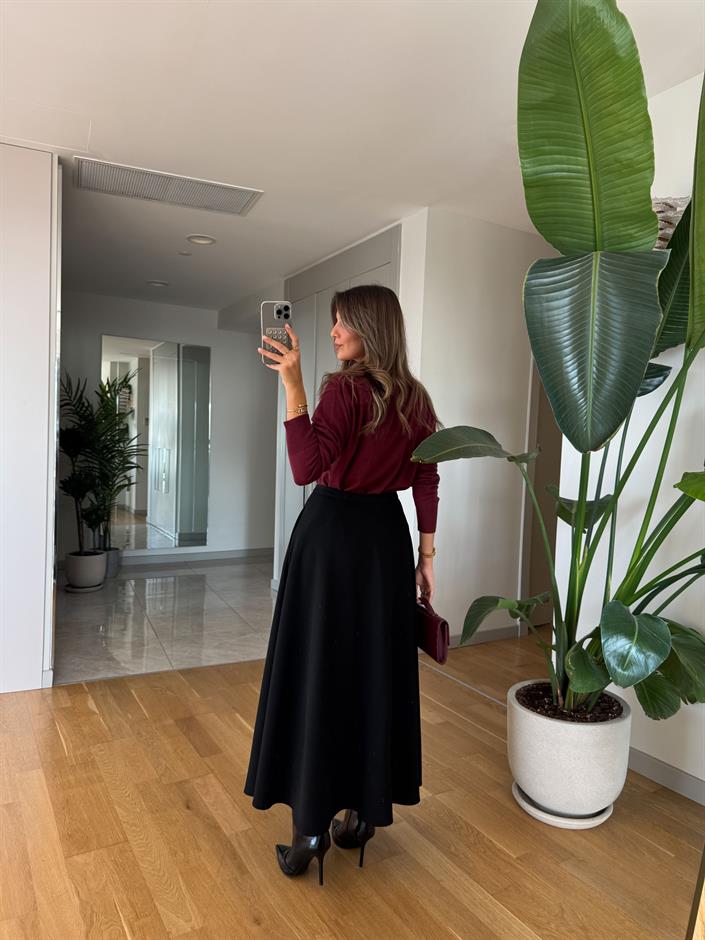 Kinza Önden Düğmeli Midi Etek - Siyah