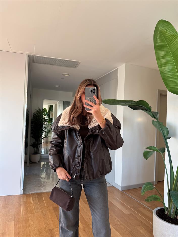 Liora Kürk Yakalı Mont - Koyu Kahve