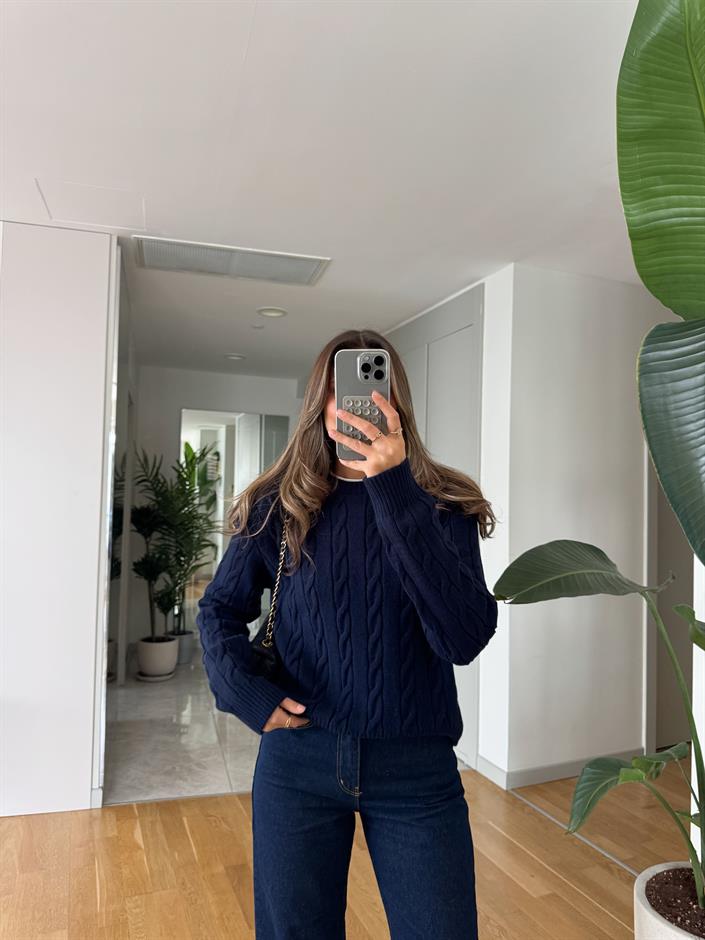 Lauren Saç Örgülü Kazak -Lacivert