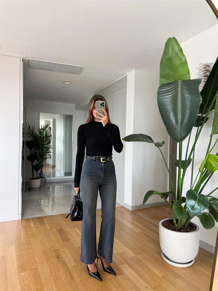 Lenora Kemerli Kesik Paça Jean - Mavi