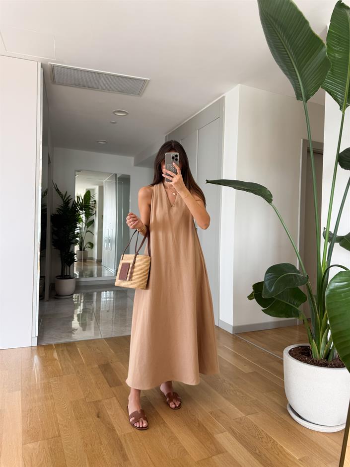 Lexi Halter Yaka Keten Görümlü Midi Elbise- Camel