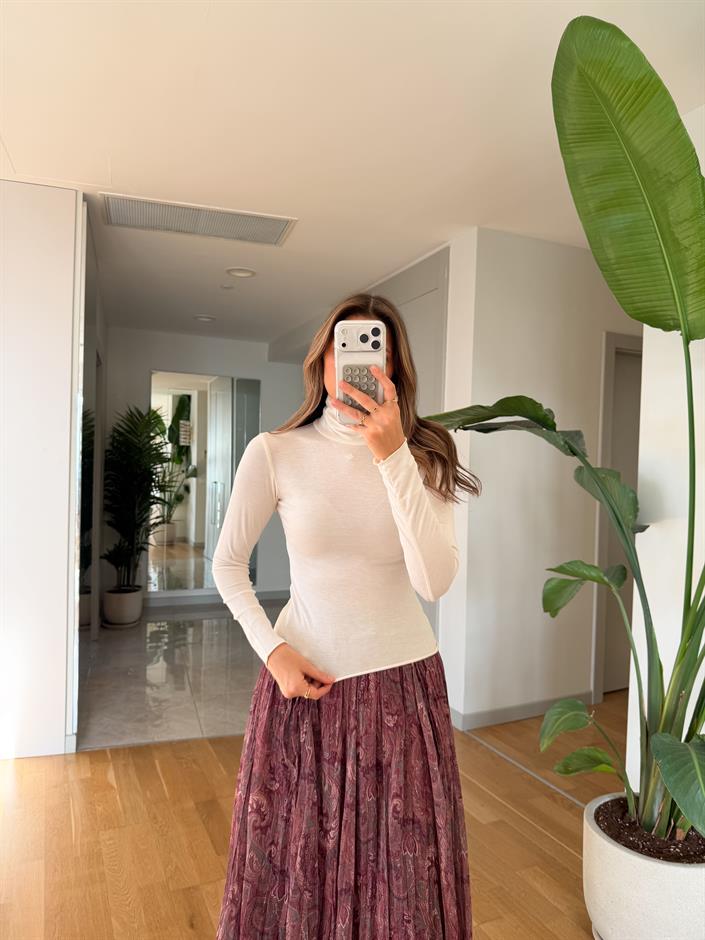 Lindy  Balıkçı Yaka Bluz - Ekru