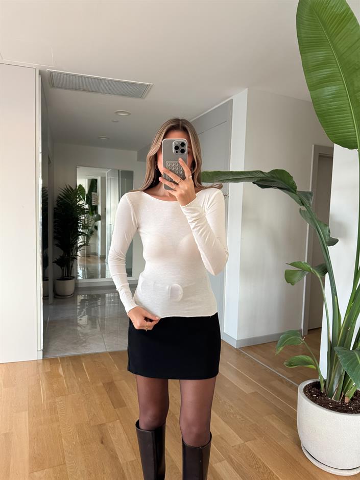 Lindy Kayık Yaka Bluz - Ekru