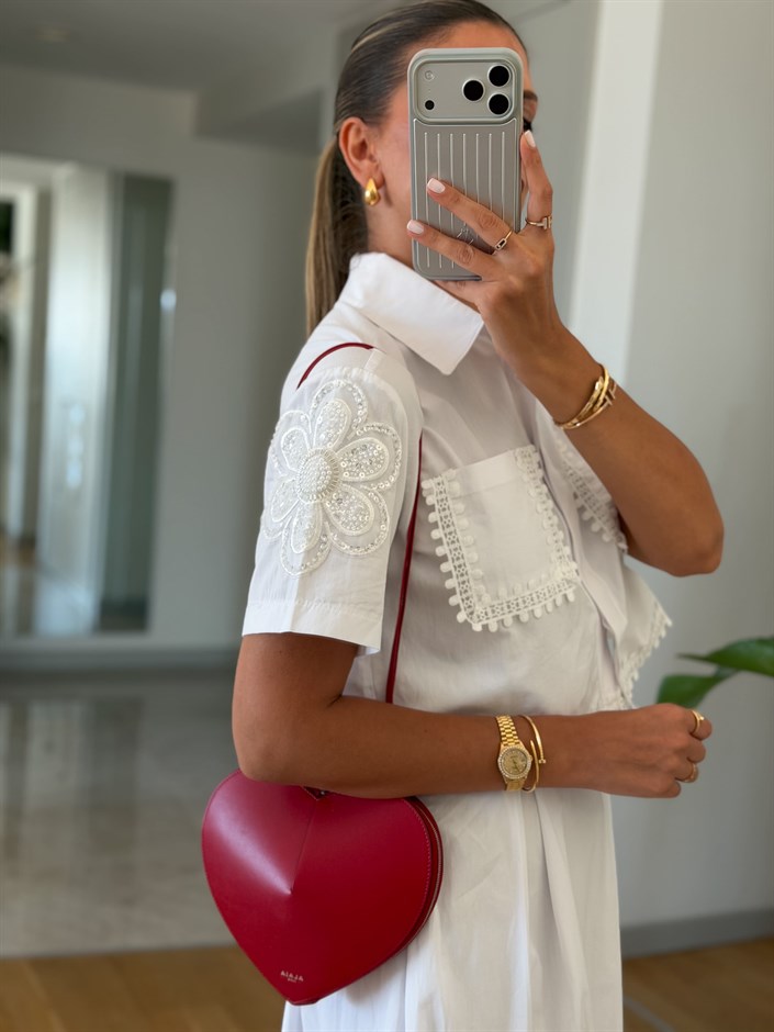 Lisa Nakış Detaylı Etekli Takım 
