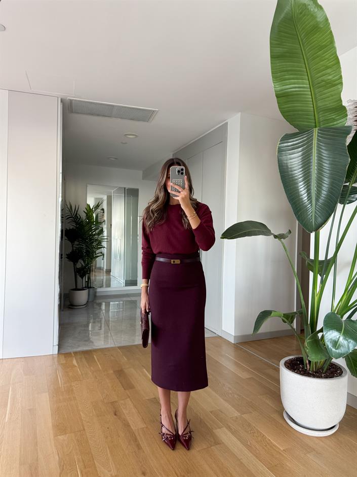 Lora Arka Yırtmaçlı Kalem Etek - Bordo