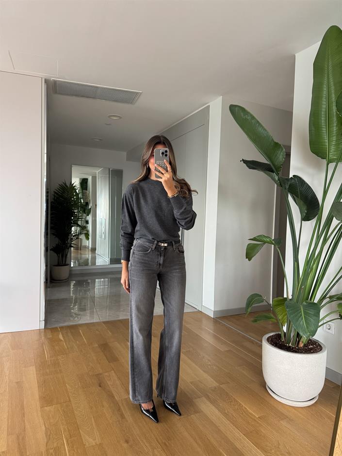 Lora Düz Kesim Jean - Gri