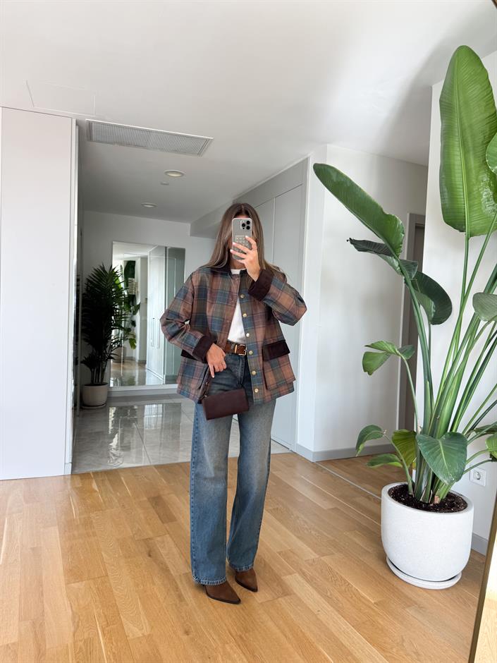 Marly Straight Kesim Jean - Eskitme Mavi 
