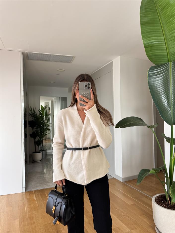 Maxim Kemerli Kruvaze Hırka - Ekru