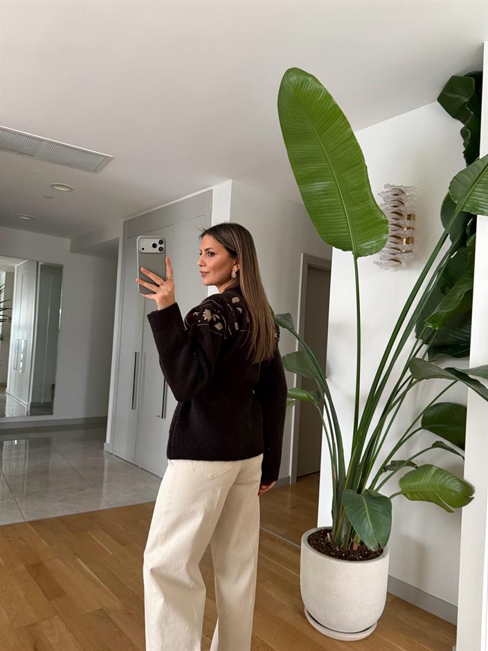 Nakışlı Kemerli Yün Ceket Hırka - Kahve