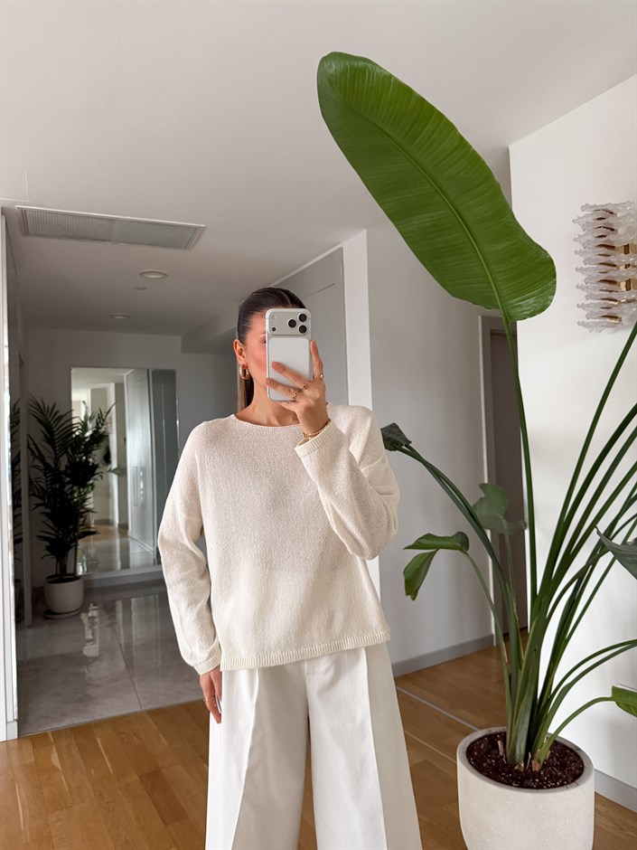 Noemi Geniş Yakalı Triko - Ekru