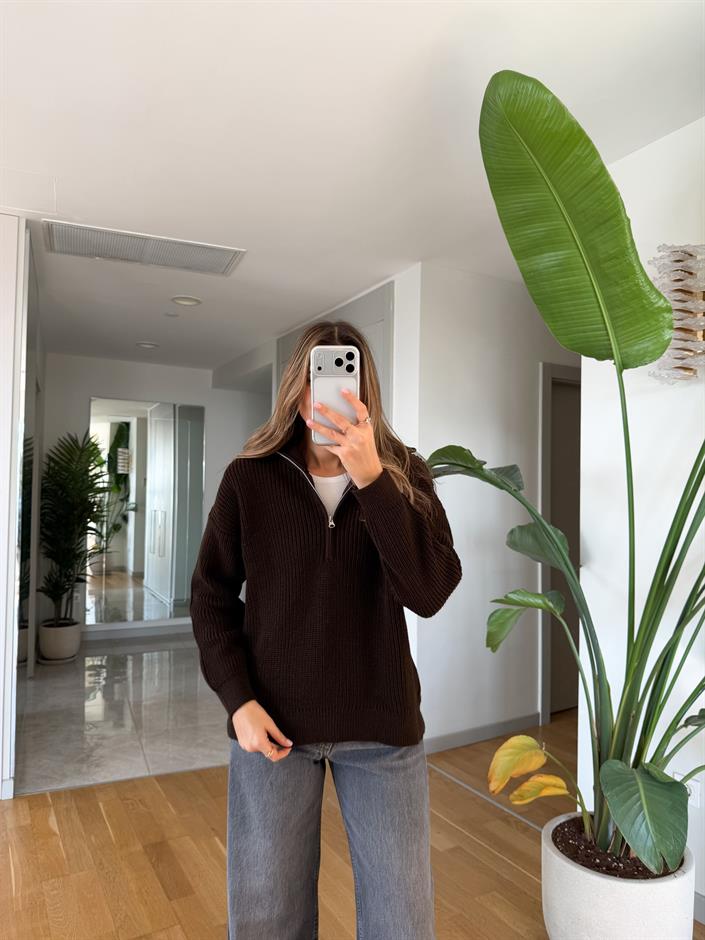 Nora Fermuarlı Kazak - Acı Kahve 