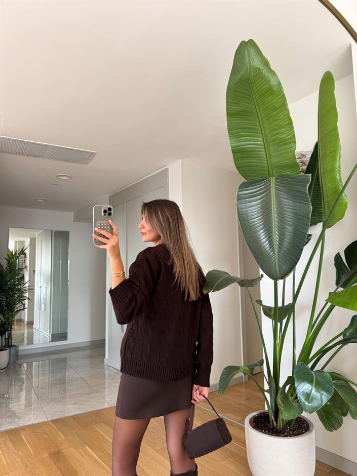 Nora Saç Örgülü Kazak - Acı Kahve