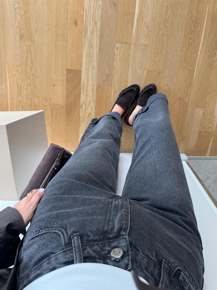 Paçası Katlı Yüksek Bel Jean - Füme