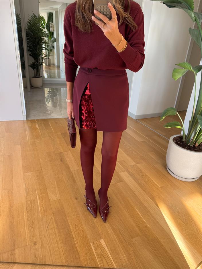 Payet Detaylı Mini Etek - Bordo 