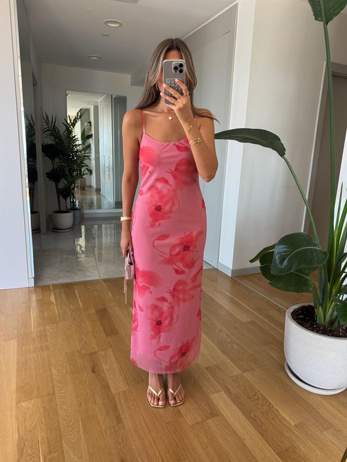 Pembe Çiçekli Tül Elbise
