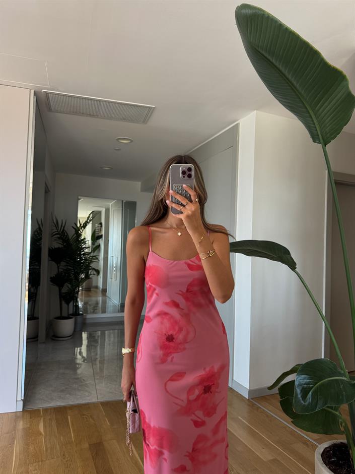 Pembe Çiçekli Tül Elbise