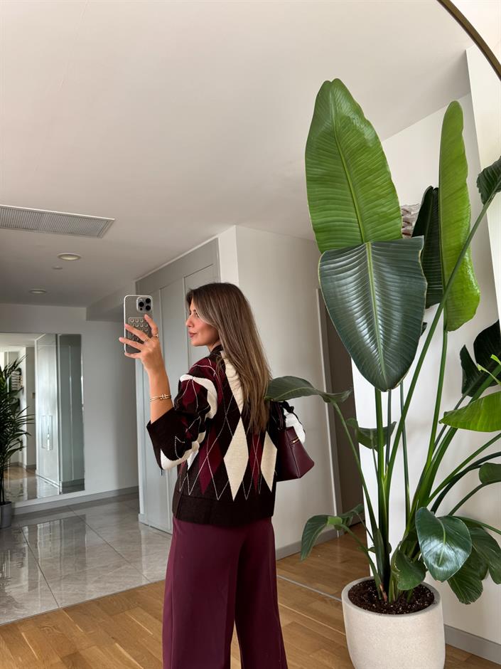 Polo Yaka Baklava Desenli Kazak - Kahve