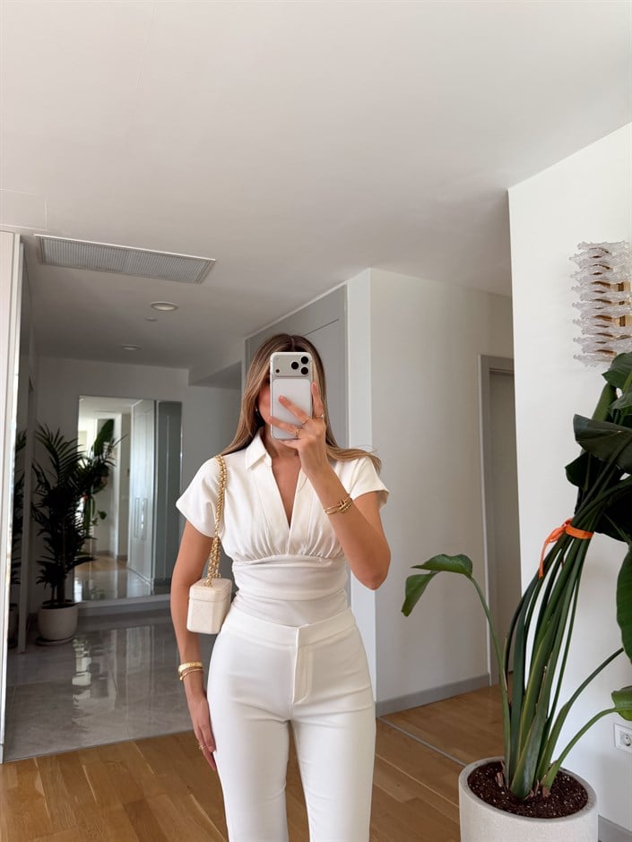 Polo Yaka Beli Büzgülü Tişört - Ekru 