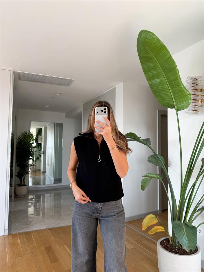 Polo Yaka Fermuarlı Süveter - Siyah