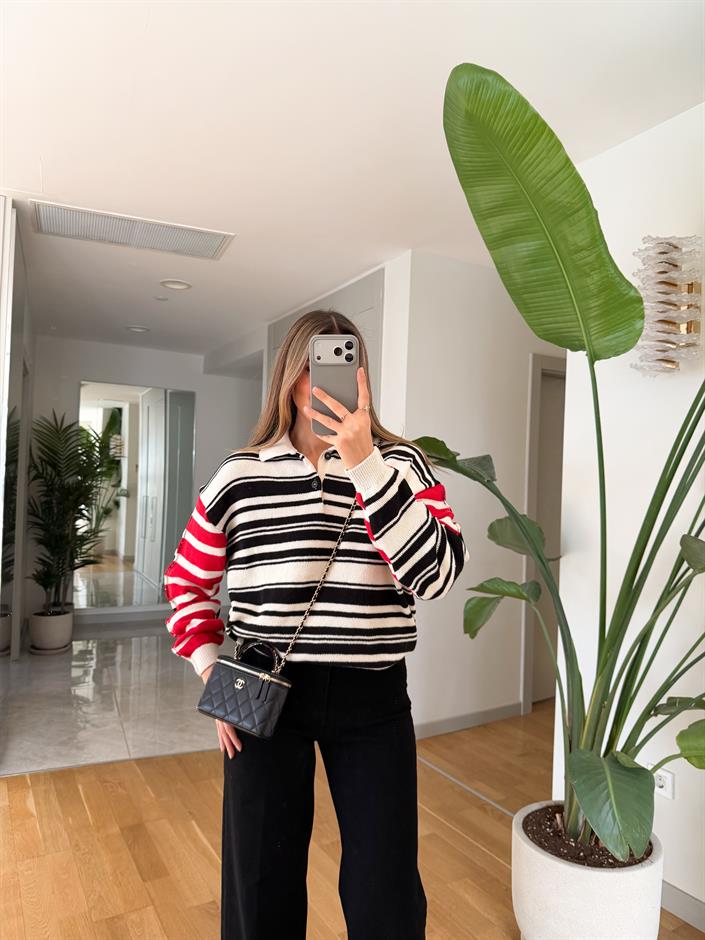 Polo Yaka Kolları Renk Geçişli Çizgili Triko 