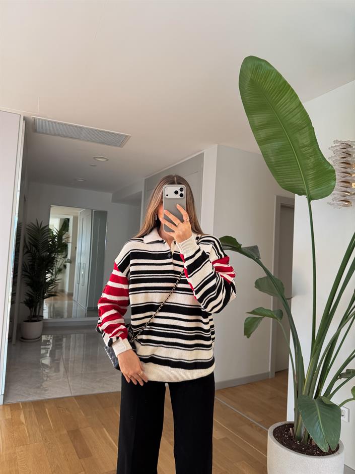 Polo Yaka Kolları Renk Geçişli Çizgili Triko 