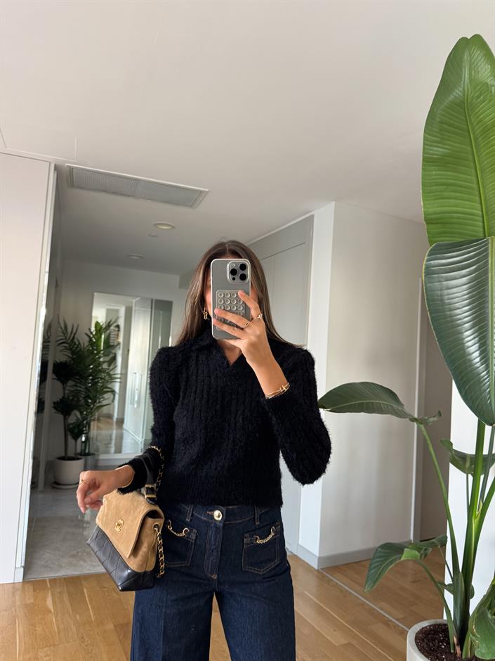 Polo Yaka Sakallı Saç Örgülü Triko - Siyah