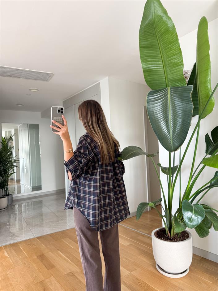 Poppy Lacivert Ekoseli Gömlek 