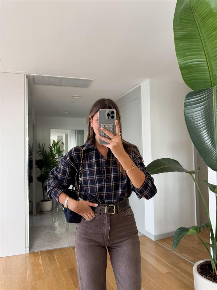 Poppy Lacivert Ekoseli Gömlek 