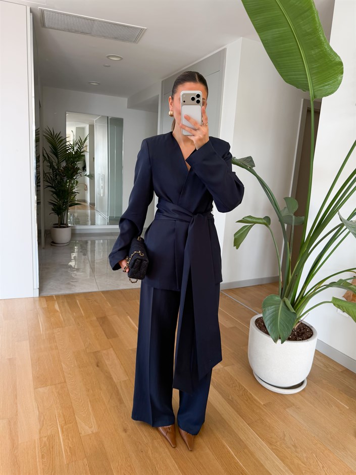 Premium Kuşaklı Blazer Takım - Lacivert