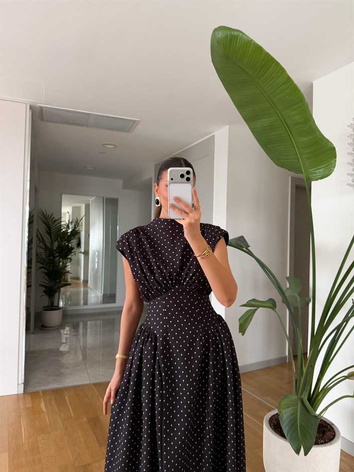 Puantiyeli Belden Oturmalı Elbise - Siyah 