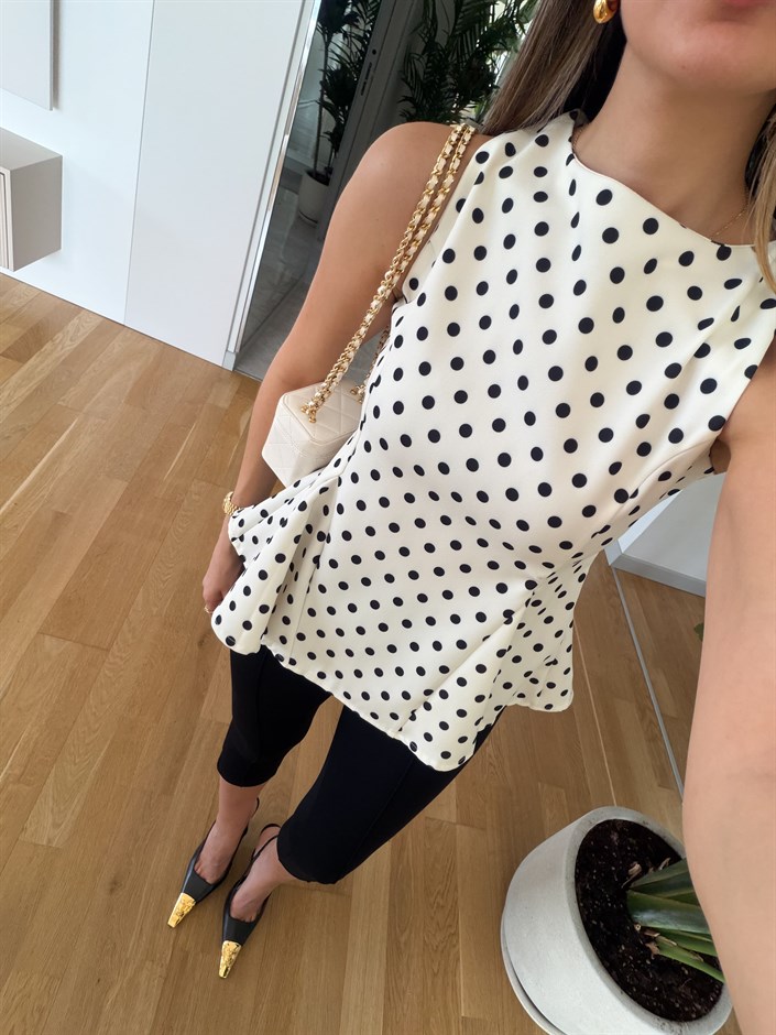 Puantiyeli Volanlı Bluz - Ekru