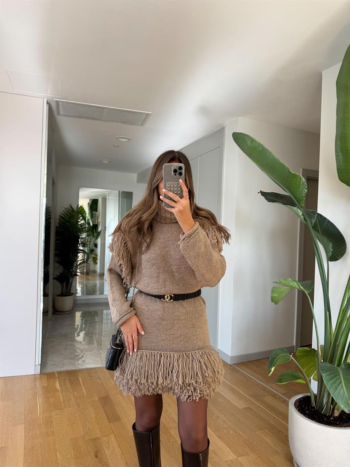 Püsküllü Triko Elbise - Vizon 