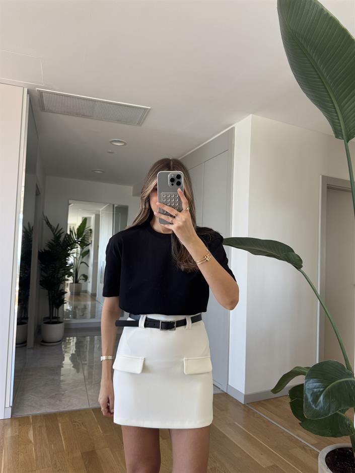 Qu Bisiklet Yaka Tok Dokulu Basic Tişört - Siyah