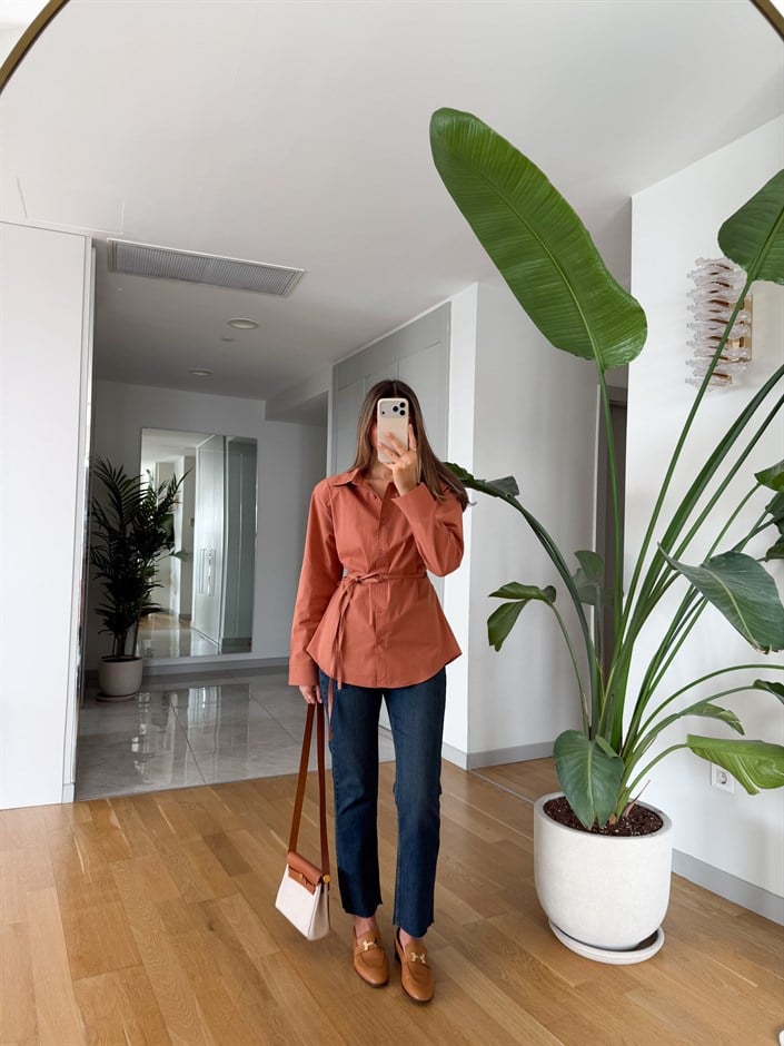 Renata Kesik Paça Boyfit Jean - Eskitme Mavi