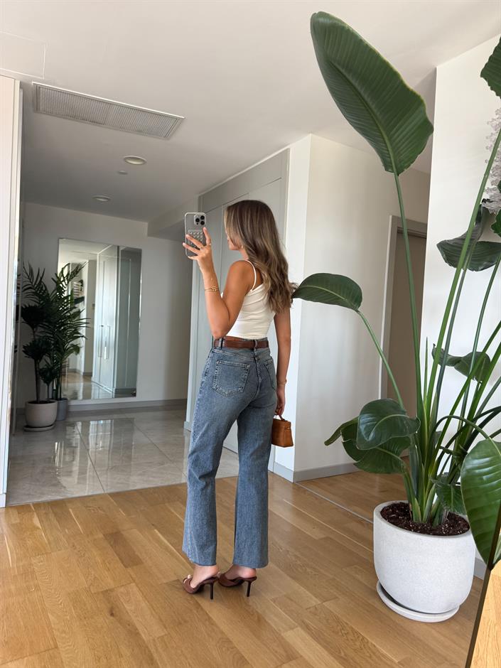 Rim Flare Kesim Jean - Eskitme Mavi