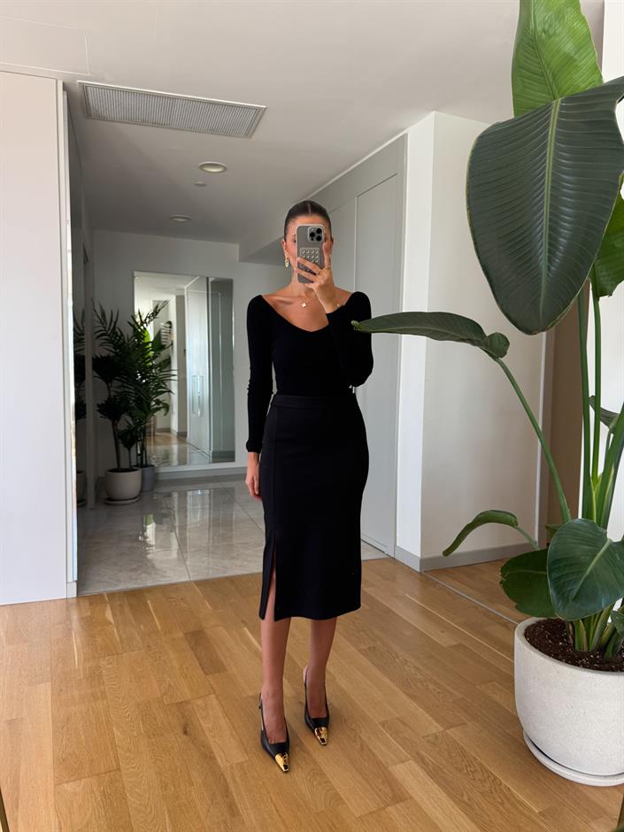 Rio Yandan Yırtmaçlı Midi Boy Etek - Siyah