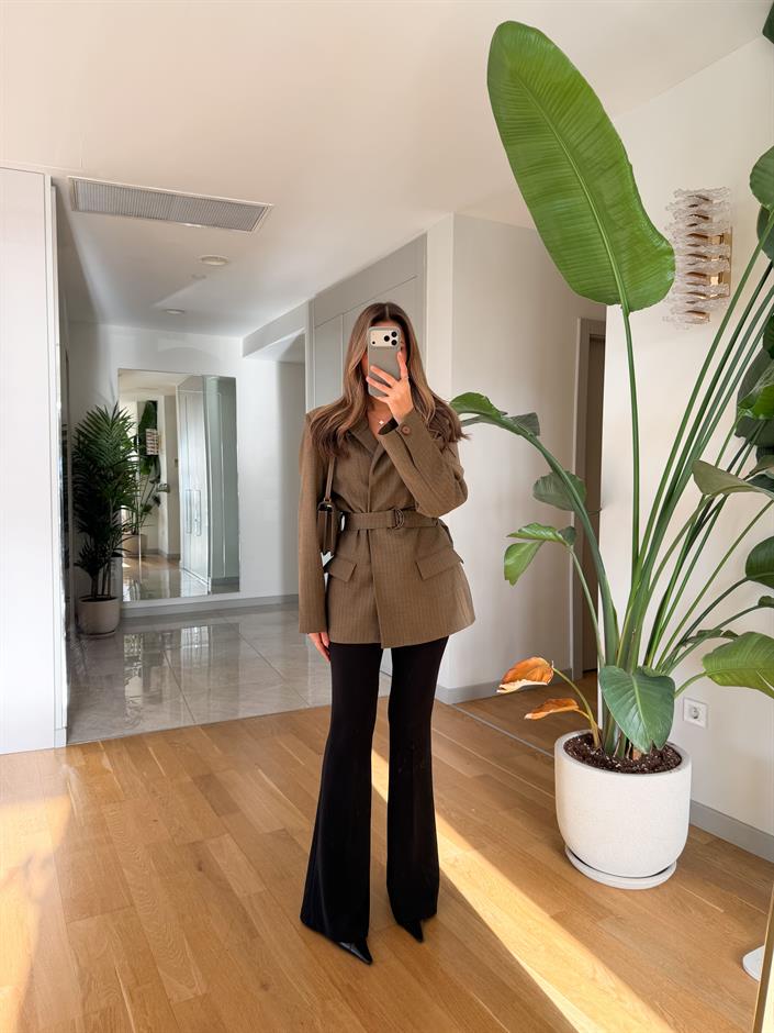 Rose İspanyol Paça Likralı Pantolon - Siyah