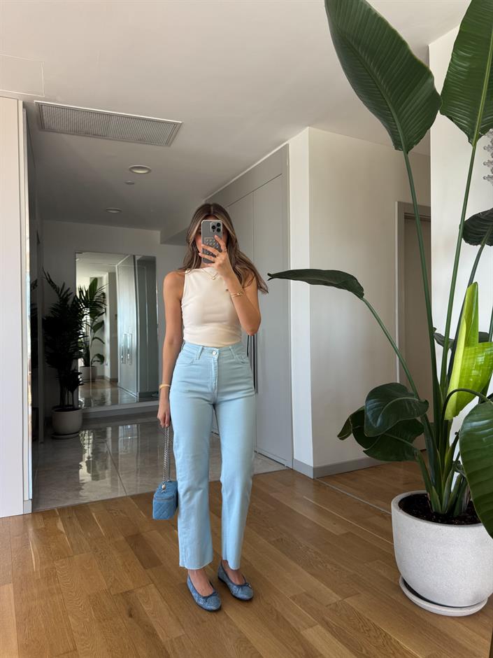 Roxy Kesik Paça Jean - Mavi