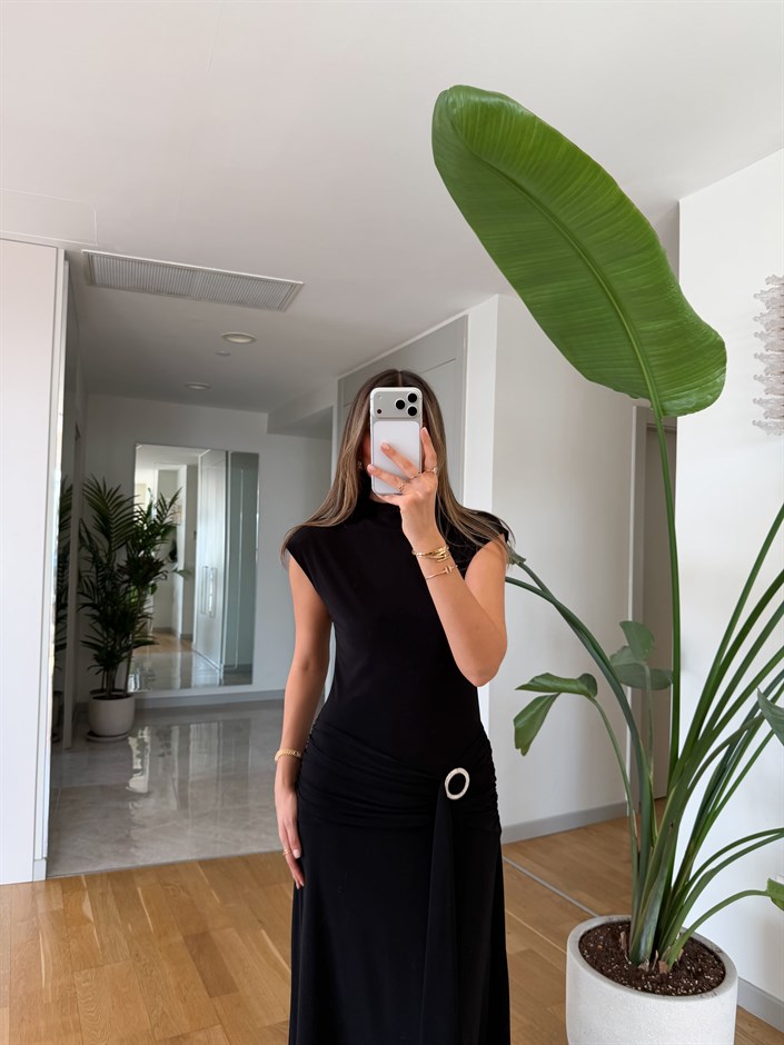 Sandy Toka Detaylı Elbise - Siyah