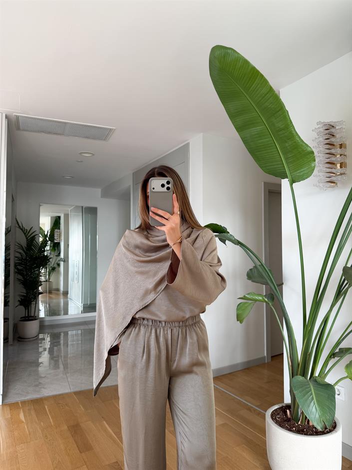 Saten Şallı Bluz Pantolon Takım - Vizon