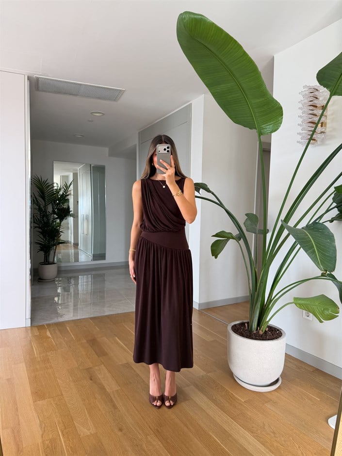 Sonya Belden Oturmalı Elbise - Kahve