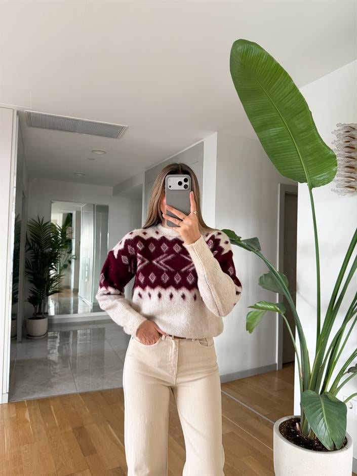 Swite Desenli Kazak - Krem Bordo