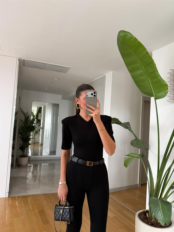 Tarte Vatkalı V Yaka Bodysuit - Siyah