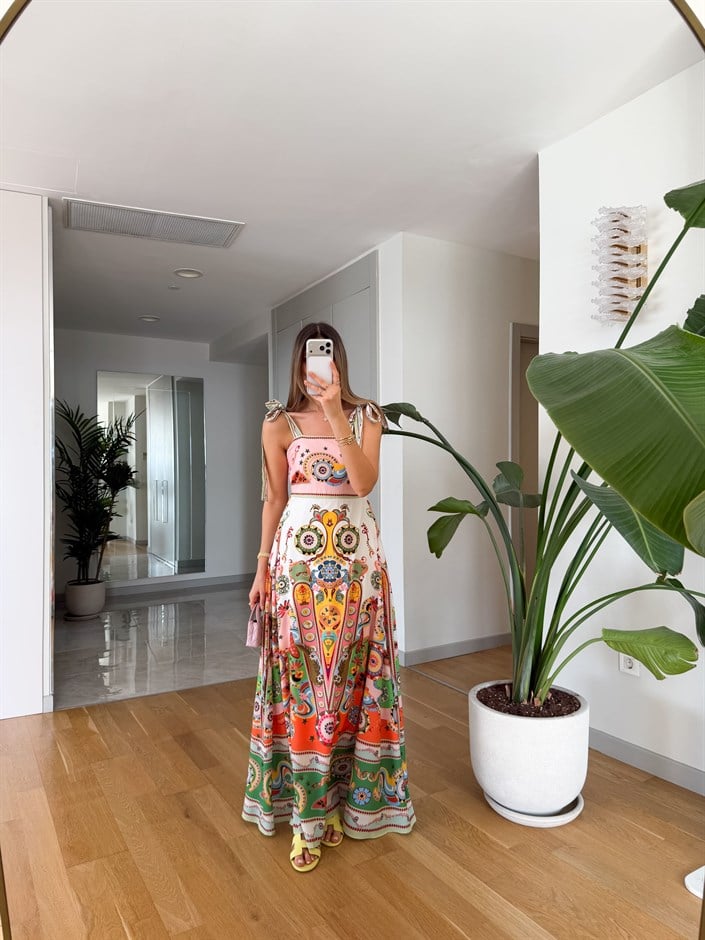 Tasarım Model Askılı Elbise - Pembe