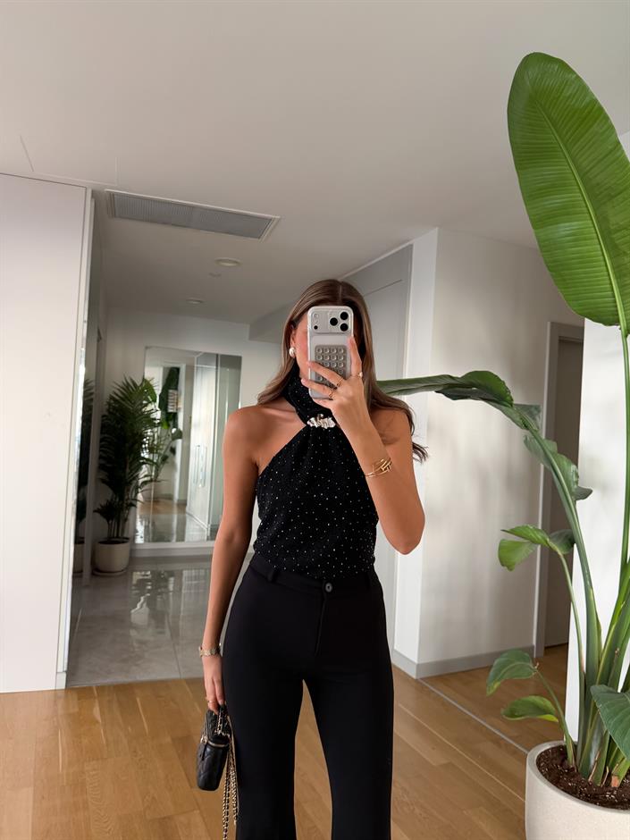 Taşlı Halter Yaka Bluz - Siyah