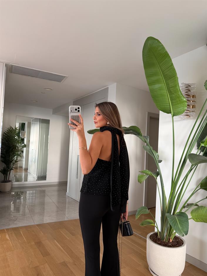 Taşlı Halter Yaka Bluz - Siyah