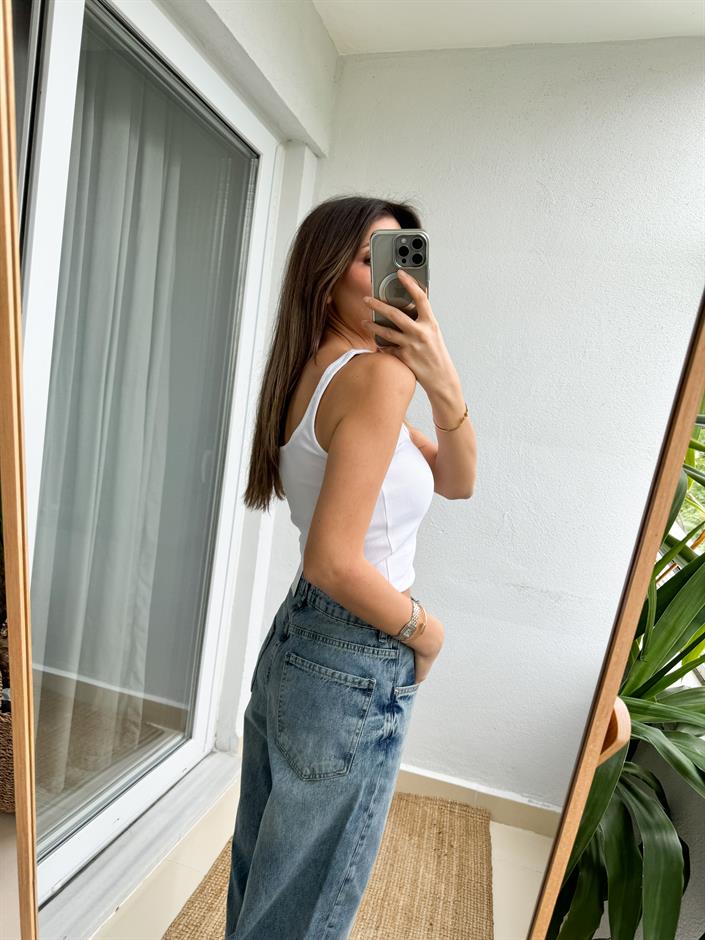 U Yaka Askılı Atlet- Beyaz