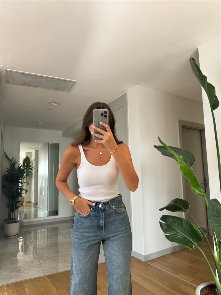 U Yaka Askılı Atlet- Beyaz